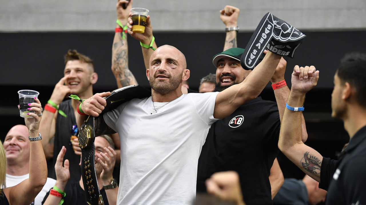 LAS VEGAS, NEVADA - SEPTEMBER 26: Alexander Volkanovski of Australia cheers on the Las Vegas Raiders against the Miami Dolphins during the game at Allegiant Stadium on September 26, 2021 in Las Vegas, Nevada.