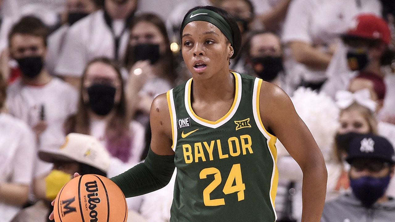 COLLEGE PARK, MARYLAND - NOVEMBER 21: Sarah Andrews #24 of the Baylor Lady Bears handles the ball against the Maryland Terrapins at Xfinity Center on November 21, 2021 in College Park, Maryland.