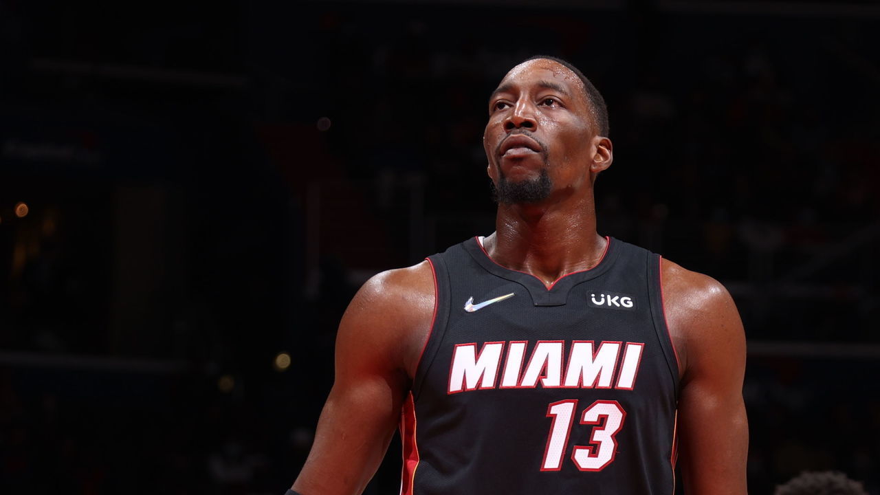 WASHINGTON, DC - NOVEMBER 20: Bam Adebayo #13 of the Miami Heat looks on during the game against the Washington Wizards on November 20, 2021 at Capital One Arena in Washington, DC. Mandatory Copyright Notice: Copyright 2021 NBAE