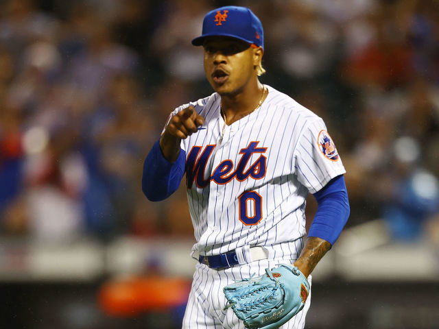 NEW YORK, NEW YORK - AUGUST 28: Marcus Stroman #0 of the New York Mets reacts after throwing out Lane Thomas #28 of the Washington Nationals at third base in the first inning against the Washington Nationals at Citi Field on August 28, 2021 in New York City.