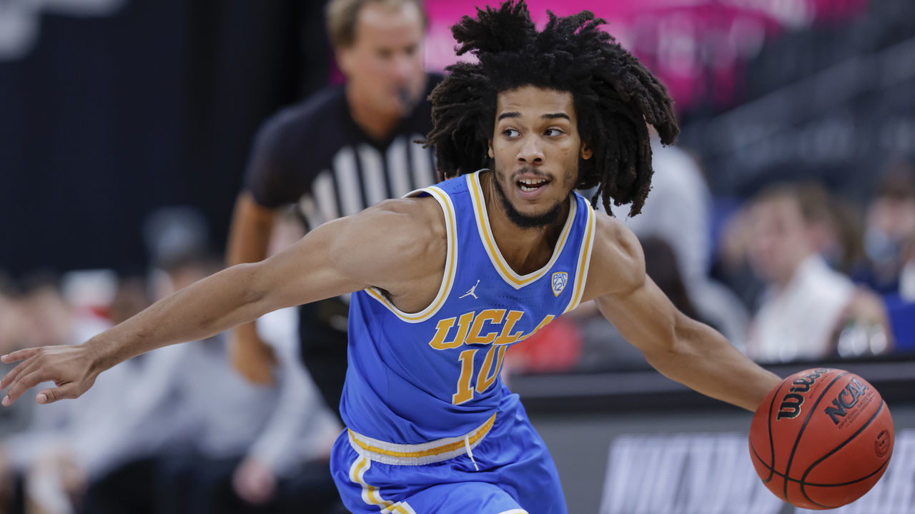 LAS VEGAS, NV - NOVEMBER 22: Tyger Campbell #10 of the UCLA Bruins brings the ball up court during the game against the Bellarmine Knights at T-Mobile Arena on November 22, 2021 in Las Vegas, Nevada.