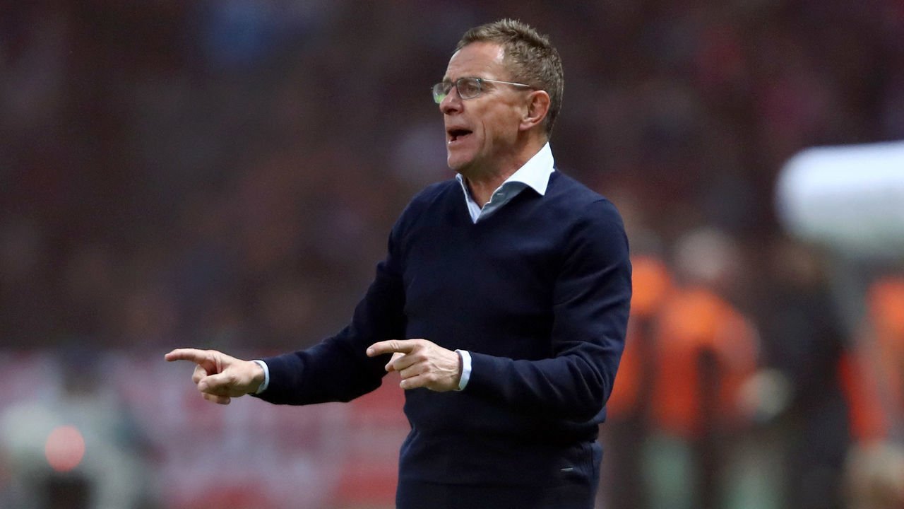 BERLIN, GERMANY - MAY 25: Ralf Rangnick, Manager of RB Leipzig gives his team instructions during the DFB Cup final between RB Leipzig and Bayern Muenchen at Olympiastadion on May 25, 2019 in Berlin, Germany.