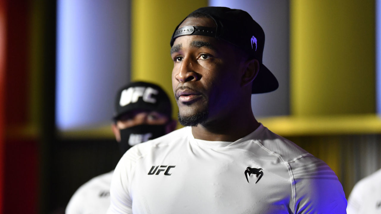 LAS VEGAS, NEVADA - MAY 08: Geoff Neal prepares to fight Neil Magny in a welterweight fight during the UFC Fight Night event at UFC APEX on May 08, 2021 in Las Vegas, Nevada.