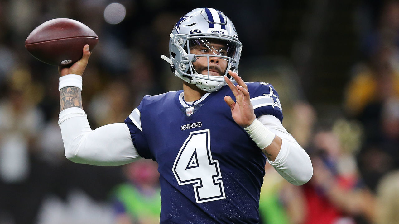 NEW ORLEANS, LOUISIANA - DECEMBER 02: Dak Prescott #4 of the Dallas Cowboys throws the ball in the second quarter of the game against the New Orleans Saints at Caesars Superdome on December 02, 2021 in New Orleans, Louisiana.