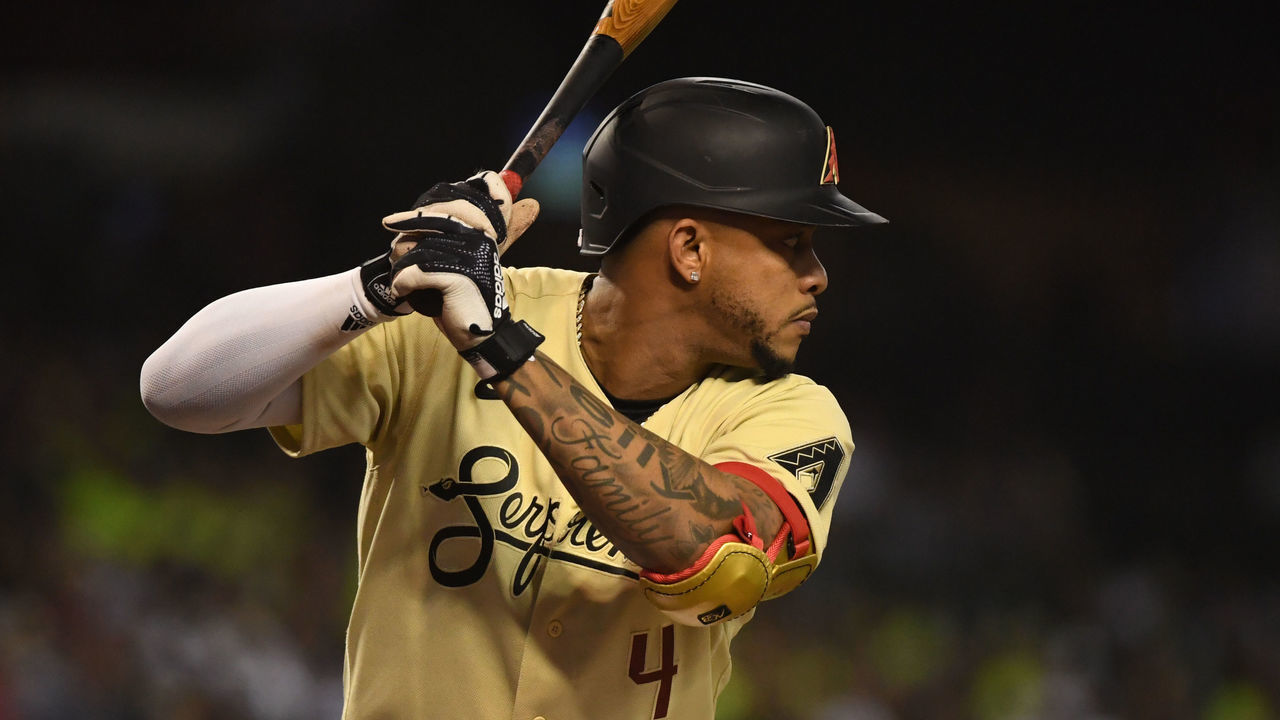PHOENIX, ARIZONA - SEPTEMBER 25: Ketel Marte #4 of the Arizona Diamondbacks gets ready in the batters box against the Los Angeles Dodgers at Chase Field on September 25, 2021 in Phoenix, Arizona.