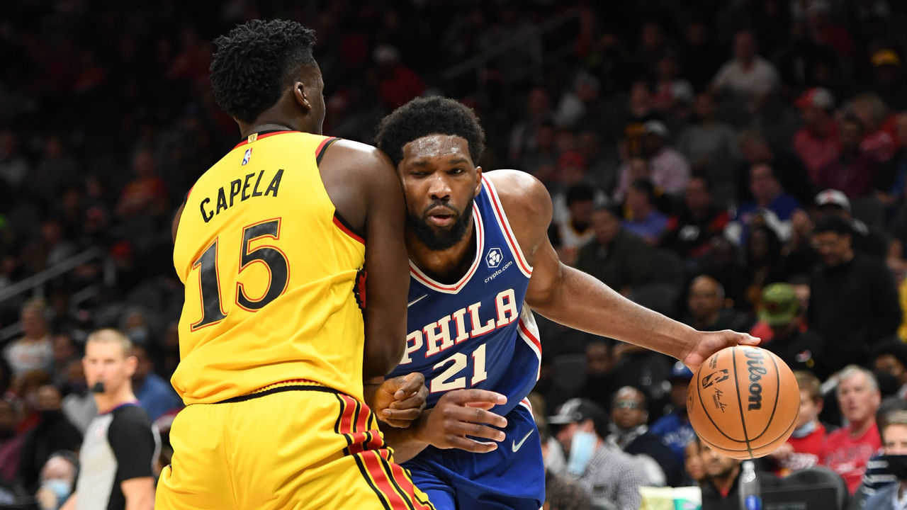 ATLANTA, GA - DECEMBER 3: Joel Embiid #21 of the Philadelphia 76ers drives to the basket during the game against the Atlanta Hawks on December 3, 2021 at State Farm Arena in Atlanta, Georgia. NOTE TO USER: User expressly acknowledges and agrees that, by downloading and/or using this Photograph, user is consenting to the terms and conditions of the Getty Images License Agreement. Mandatory Copyright Notice: Copyright 2021 NBAE
