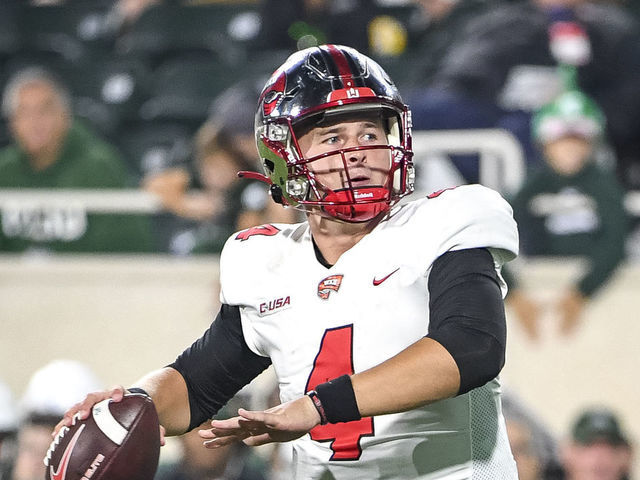 Western Kentucky's Bailey Zappe breaks single-season passing yards