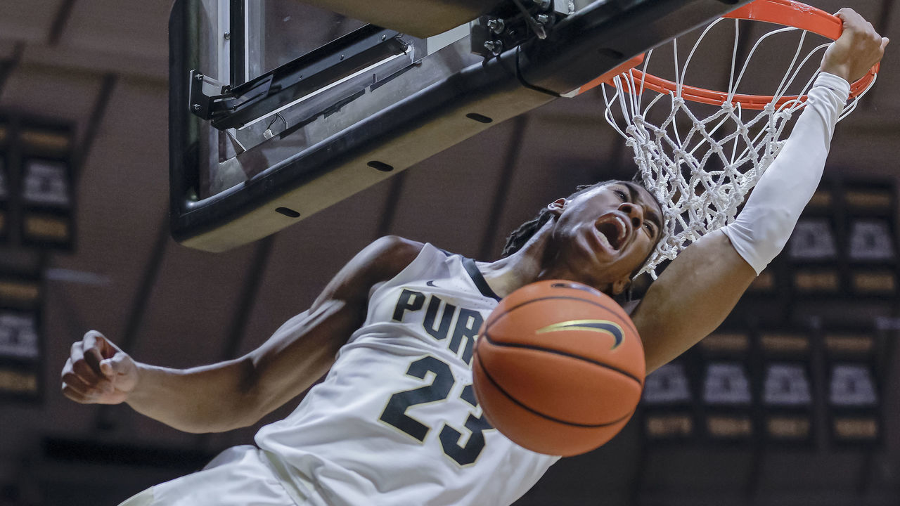 WEST LAFAYETTE, IN - DECEMBER 03: Jaden Ivey #23 of the Purdue Boilermakers dunks the ball during the second half against the Iowa Hawkeyes at Mackey Arena on December 3, 2021 in West Lafayette, Indiana.