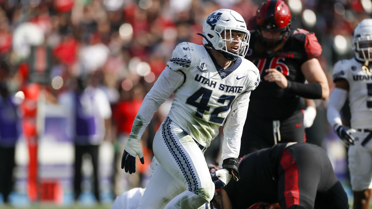 Utah State Routs San Diego State 46-13 in Mountain West