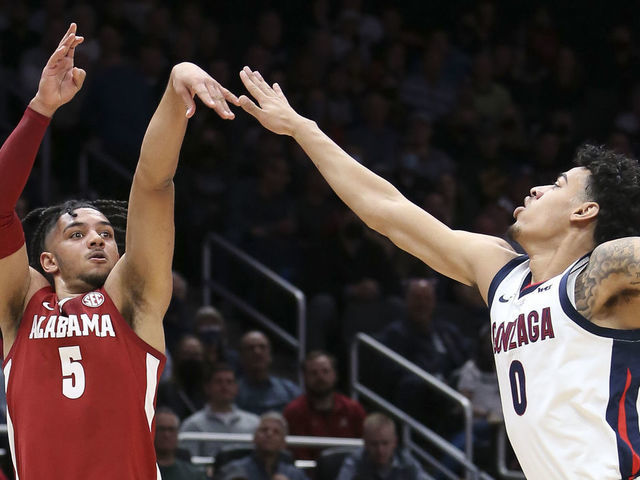 No. 16 Alabama takes down No. 3 Gonzaga 91-82