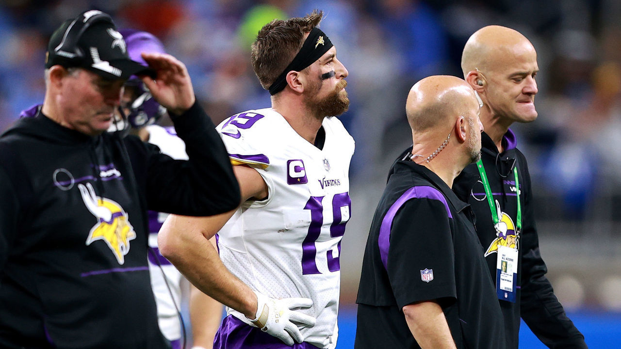 DETROIT, MICHIGAN - DECEMBER 05: Adam Thielen #19 of the Minnesota Vikings talks off the field after an injury during the first half against the Detroit Lions at Ford Field on December 05, 2021 in Detroit, Michigan.