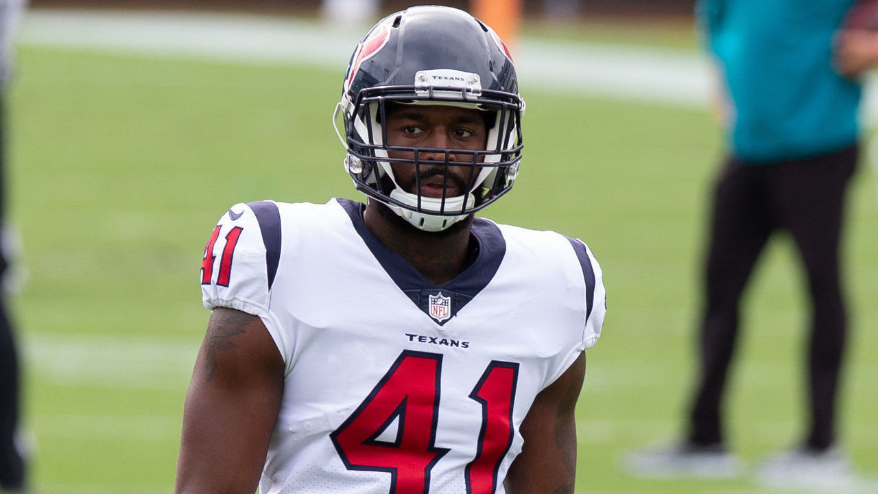 JACKSONVILLE, FL - NOVEMBER 08: Houston Texans Linebacker Zach Cunningham (41) during the game between the Houston Texans and the Jacksonville Jaguars on November 8, 2020 at TIAA Bank Field in Jacksonville, Fl.