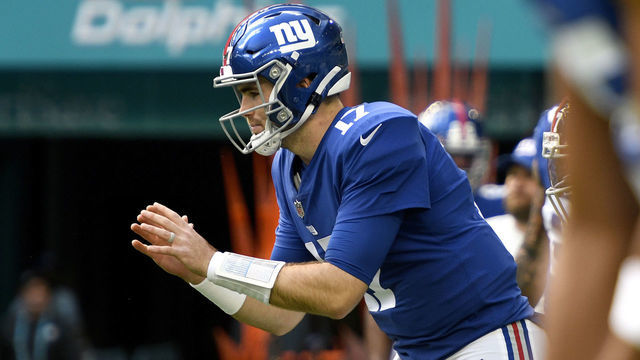 MIAMI GARDENS, FL - DECEMBER 05: New York Giants Quarterback Jake Fromm (17) warms up before the NFL football game between the New York Giants and the Miami Dolphins on December 5, 2021, at Hard Rock Stadium in Miami Gardens, Florida.