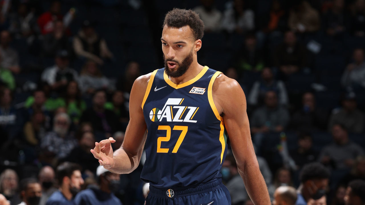 MINNEAPOLIS, MN - DECEMBER 8: Rudy Gobert #27 of the Utah Jazz celebrates a three point basket during the game Minnesota Timberwolves on December 8, 2021 at Target Center in Minneapolis, Minnesota. Mandatory Copyright Notice: Copyright 2021 NBAE