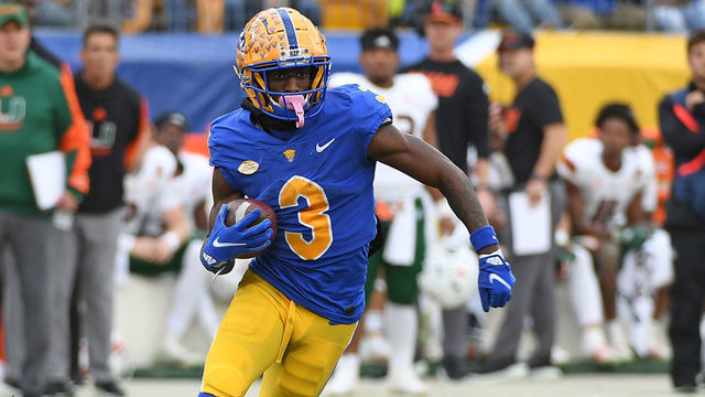 PITTSBURGH, PA - OCTOBER 30: Jordan Addison #3 of the Pittsburgh Panthers in action during the game against the Miami Hurricanes at Heinz Field on October 30, 2021 in Pittsburgh, Pennsylvania.