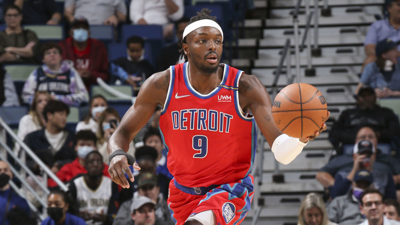 NEW ORLEANS, LA - DECEMBER 10: Jerami Grant #9 of the Detroit Pistons handles the ball during the game against the New Orleans Pelicans on December 10, 2021 at the Smoothie King Center in New Orleans, Louisiana. Mandatory Copyright Notice: Copyright 2021 NBAE