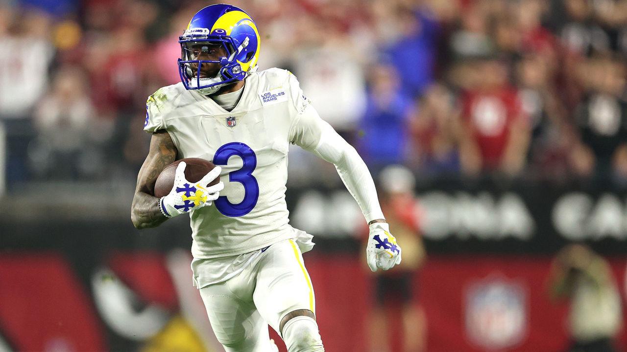 GLENDALE, ARIZONA - DECEMBER 13: Odell Beckham Jr. #3 of the Los Angeles Rams carries the ball in the second quarter of the game against the Arizona Cardinals at State Farm Stadium on December 13, 2021 in Glendale, Arizona.
