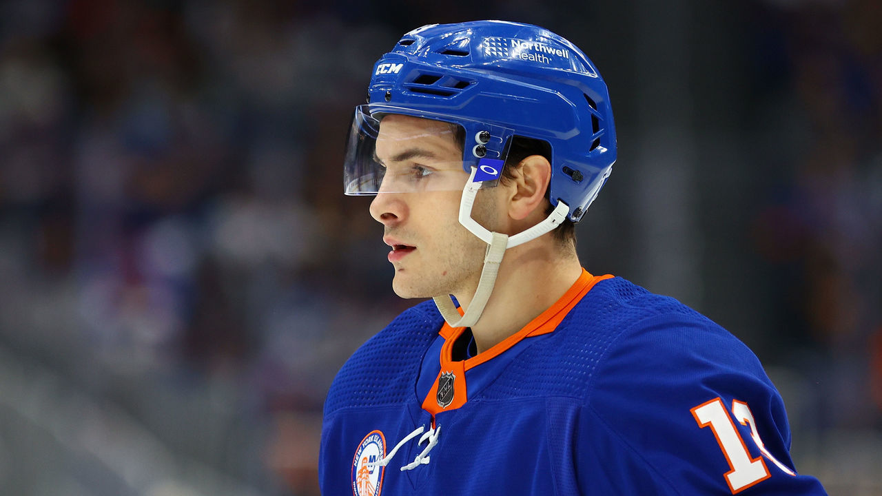 ELMONT, NEW YORK - NOVEMBER 21: Mathew Barzal #13 of the New York Islanders skates against the Toronto Maple Leafs at UBS Arena on November 21, 2021 in Elmont, New York. Toronto Maple Leafs defeated the New York Islanders 3-0.