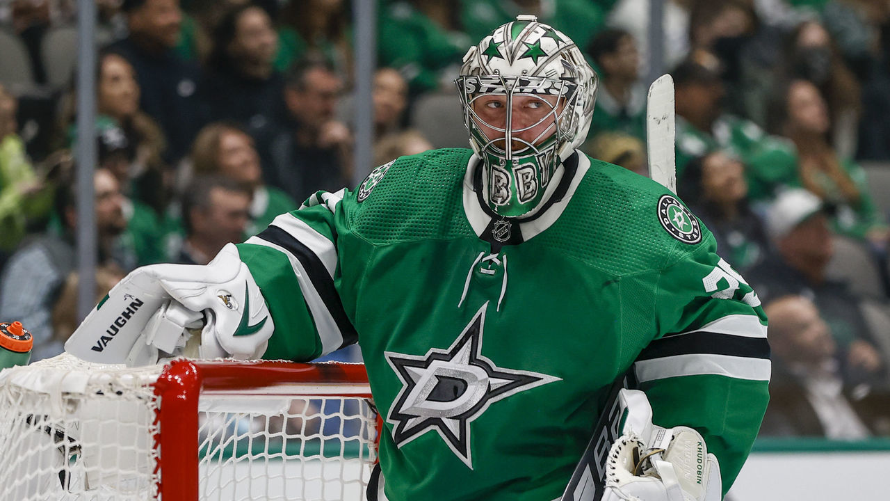 DALLAS, TX - OCTOBER 27: Dallas Stars goaltender Anton Khudobin (35) during a timeout during the game between the Dallas Stars and the Vegas Golden Knights on October 27, 2021 at American Airlines Center in Dallas, Texas.