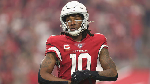 GLENDALE, ARIZONA - OCTOBER 24: Wide receiver DeAndre Hopkins #10 of the Arizona Cardinals during the NFL game at State Farm Stadium on October 24, 2021 in Glendale, Arizona. The Cardinals defeated the Texans 31-5.