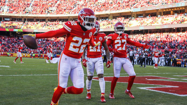 KANSAS CITY, MO - DECEMBER 12: Kansas City Chiefs safety Juan Thornhill (22) celebrates a fumble recovery with teammates late in the fourth quarter of an NFL game between the Las Vegas Raiders and Kansas City Chiefs on Dec 12, 2021 at GEHA Field at Arrowhead Stadium in Kansas City, MO. The Chiefs forced 5 turnovers for the game.