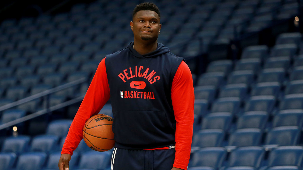 NEW ORLEANS, LOUISIANA - NOVEMBER 13: Zion Williamson #1 of the New Orleans Pelicans stands on the court prior to the start of a NBA game against the Memphis Grizzlies at Smoothie King Center on November 13, 2021 in New Orleans, Louisiana.