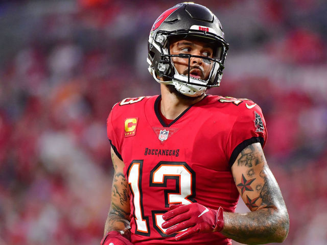 Bucs add Mike Evans to COVID-19 list | theScore.com