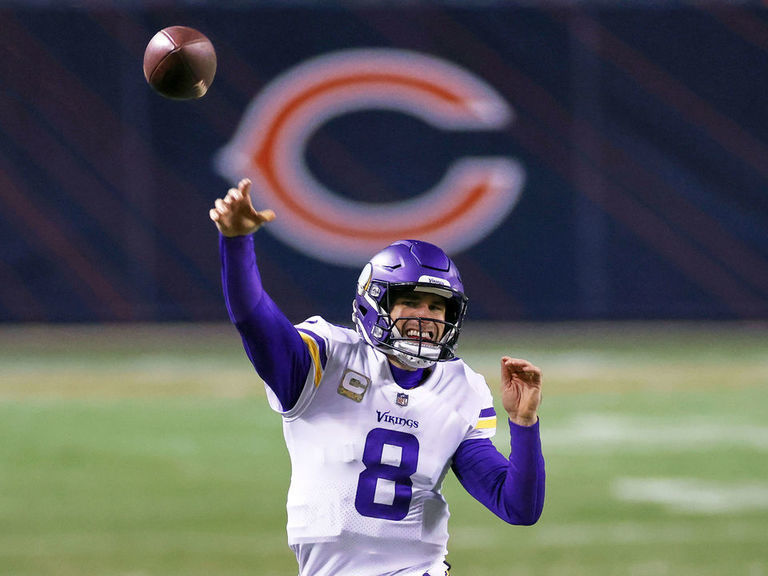 Kindle Vildor of the Chicago Bears in action against the Houston News  Photo - Getty Images