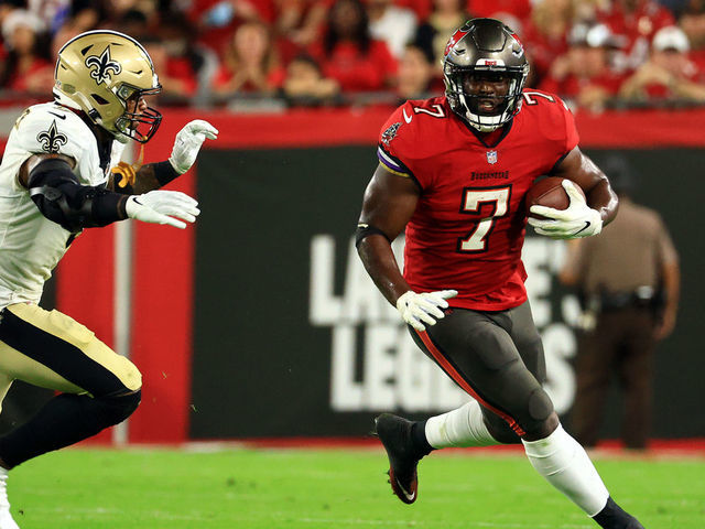 Tampa Bay Buccaneers vs. New Orleans Saints, Tampa, FL