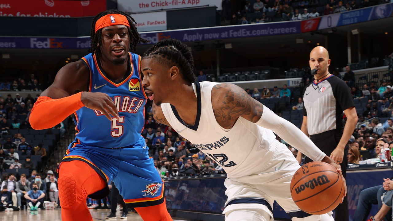 MEMPHIS, TN - DECEMBER 20: Ja Morant #12 of the Memphis Grizzlies dribbles the ball against the Oklahoma City Thunder on December 20, 2021 at FedExForum in Memphis, Tennessee. Mandatory Copyright Notice: Copyright 2021 NBAE