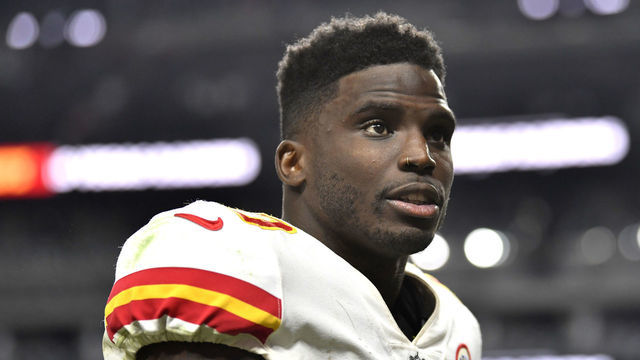 LAS VEGAS, NEVADA - NOVEMBER 14: Wide receiver Tyreek Hill #10 of the Kansas City Chiefs reacts after defeating the Las Vegas Raiders at Allegiant Stadium on November 14, 2021 in Las Vegas, Nevada. The Chiefs defeated the Raiders 41-14.