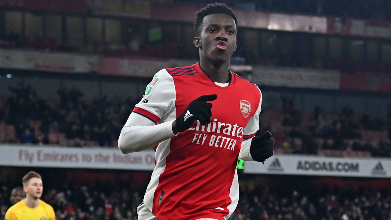 Arsenal's English striker Eddie Nketiah celebrates after scoring their third goal during the English League Cup quarter-final football match between Arsenal and Sunderland at the Emirates Stadium in London on December 21, 2021. - - RESTRICTED TO EDITORIAL USE. No use with unauthorized audio, video, data, fixture lists, club/league logos or 'live' services. Online in-match use limited to 120 images. An additional 40 images may be used in extra time. No video emulation. Social media in-match use limited to 120 images. An additional 40 images may be used in extra time. No use in betting publications, games or single club/league/player publications.