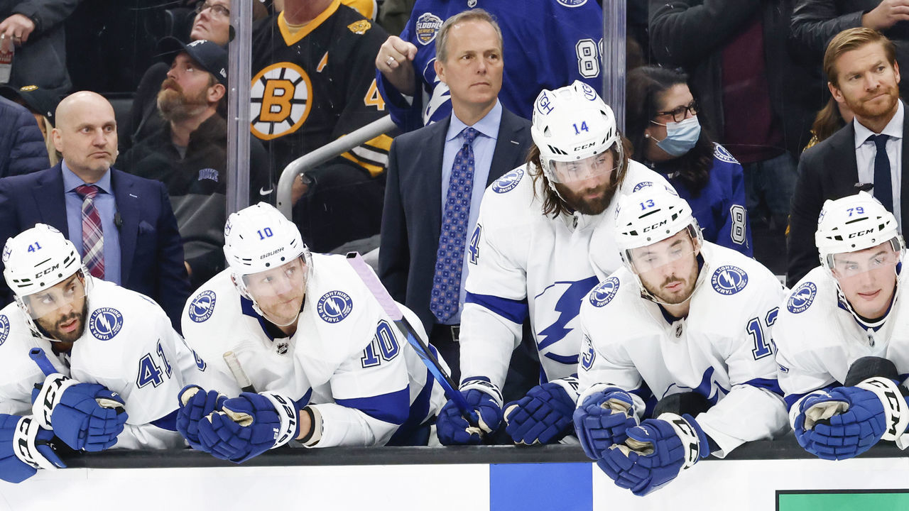 BOSTON, MA - DECEMBER 04: Tampa Bay Lightning head coach Jon Cooper during a game between the Boston Bruins and the Tampa Bay Lightning on December 4, 2021, at TD Garden in Boston, Massachusetts.