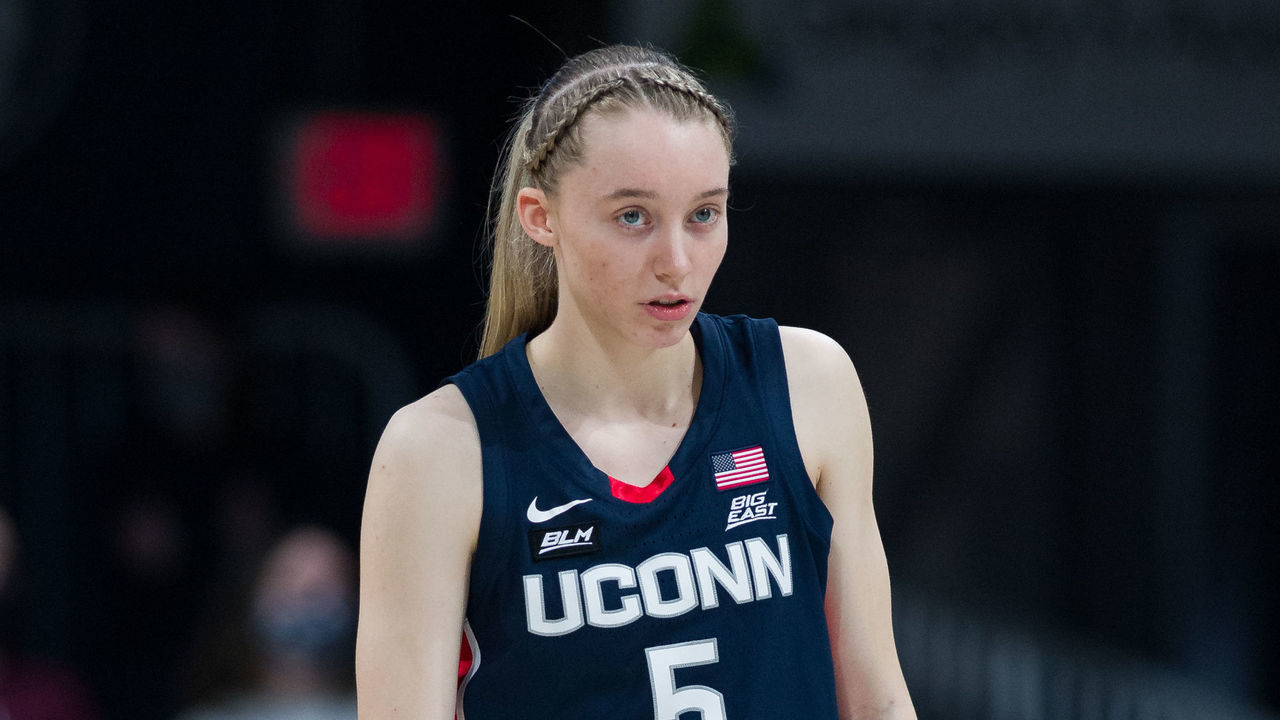INDIANAPOLIS, IN - FEBRUARY 27: UConn Huskies guard Paige Bueckers (5) waits for tipoff before the women's college basketball game between the Butler Bulldogs and UConn Huskies on February 27, 2021, at Hinkle Fieldhouse in Indianapolis, IN.