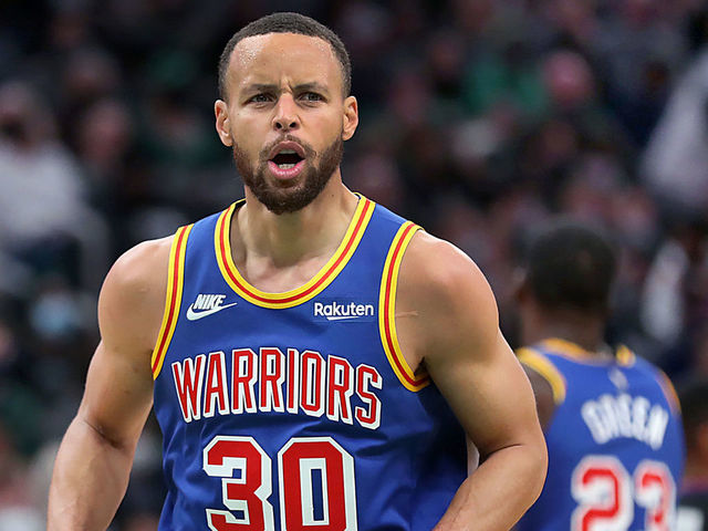 Curry scores 40-plus for 5th time this season as Warriors top Grizzlies | theScore.com