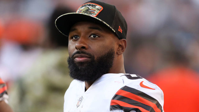 CINCINNATI, OH - NOVEMBER 07: Cleveland Browns wide receiver Jarvis Landry (80) looks at the scoreboard during the game against the Cleveland Browns and the Cincinnati Bengals on November 7, 2021, at Paul Brown Stadium in Cincinnati, OH.