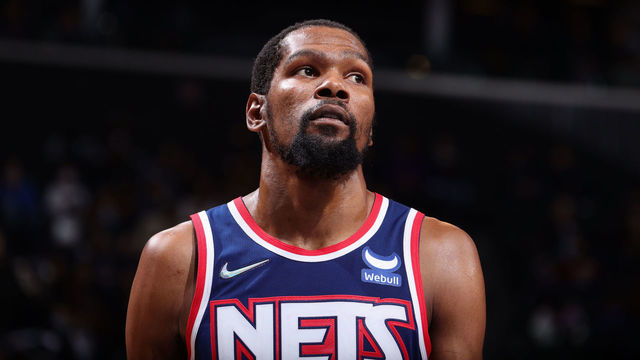 BROOKLYN, NY - DECEMBER 16: Kevin Durant #7 of the Brooklyn Nets looks on during the game against the Philadelphia 76ers on December 16, 2021 at Barclays Center in Brooklyn, New York. Mandatory Copyright Notice: Copyright 2021 NBAE