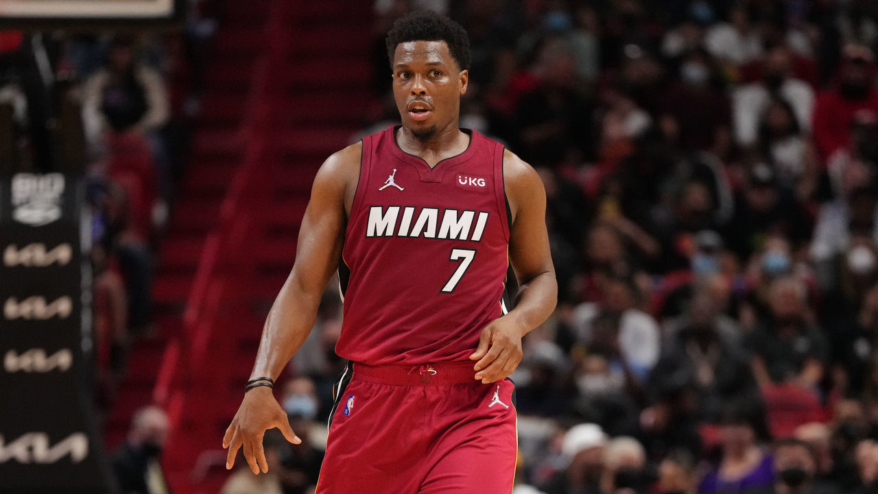 MIAMI, FLORIDA - DECEMBER 23: Kyle Lowry #7 of the Miami Heat dribbles the ball up the court against the Detroit Pistons at FTX Arena on December 23, 2021 in Miami, Florida.