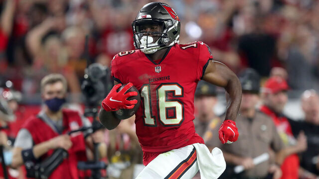 TAMPA, FL - DECEMBER 12: Tampa Bay Buccaneers Wide Receiver Breshad Perriman (16) makes a catch and goes the distance to score the game winning touchdown in overtime during the regular season game between the Buffalo Bills and the Tampa Bay Buccaneers on December 12, 2021 at Raymond James Stadium in Tampa, Florida.