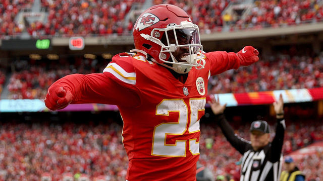KANSAS CITY, MISSOURI - DECEMBER 26: Clyde Edwards-Helaire #25 of the Kansas City Chiefs celebrates a touchdown during the first quarter in the game against the Pittsburgh Steelers at Arrowhead Stadium on December 26, 2021 in Kansas City, Missouri.
