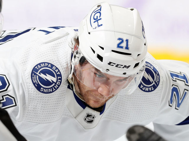 PHILADELPHIA, PA - NOVEMBER 18: Brayden Point #21 of the Tampa Bay Lightning looks on prior to a face-off against the Philadelphia Flyers at the Wells Fargo Center on November 18, 2021 in Philadelphia, Pennsylvania.