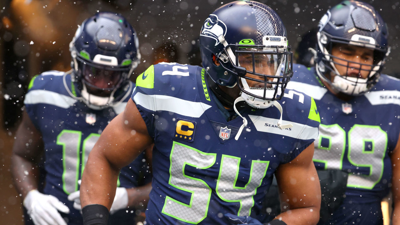 SEATTLE, WASHINGTON - DECEMBER 26: Bobby Wagner #54 of the Seattle Seahawks takes the field before the game against the Chicago Bears at Lumen Field on December 26, 2021 in Seattle, Washington.
