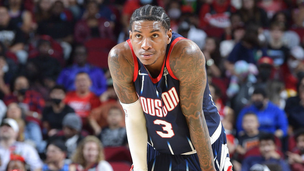 HOUSTON, TX - DECEMBER 31: Kevin Porter Jr. #3 of the Houston Rockets looks on during the game against the Miami Heat on December 31, 2021 at the Toyota Center in Houston, Texas. Mandatory Copyright Notice: Copyright 2021 NBAE
