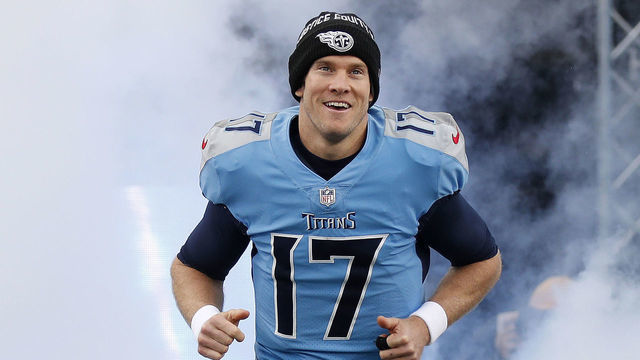 NASHVILLE, TENNESSEE - JANUARY 02: Ryan Tannehill #17 of the Tennessee Titans runs on to the field during player introductions before the game against the Miami Dolphins at Nissan Stadium on January 02, 2022 in Nashville, Tennessee.