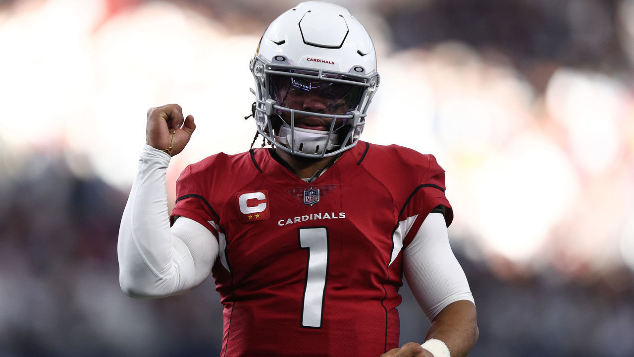 ARLINGTON, TEXAS - JANUARY 02: Kyler Murray #1 of the Arizona Cardinals reacts after a play during the first half against the Dallas Cowboys at AT&T Stadium on January 02, 2022 in Arlington, Texas.