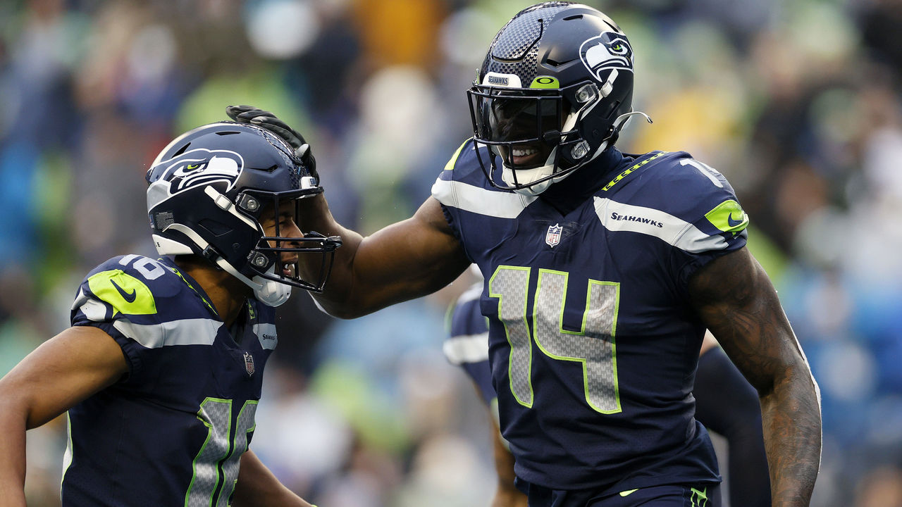 Sunday Night Football on NBC on X: Russell Wilson and Rashaad Penny  combined for 6 TDs as the @Seahawks defeated the Lions. #Seahawks   / X