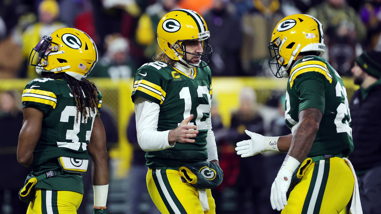 Green Bay Packers clinch top seed but are no sure bet for Super Bowl