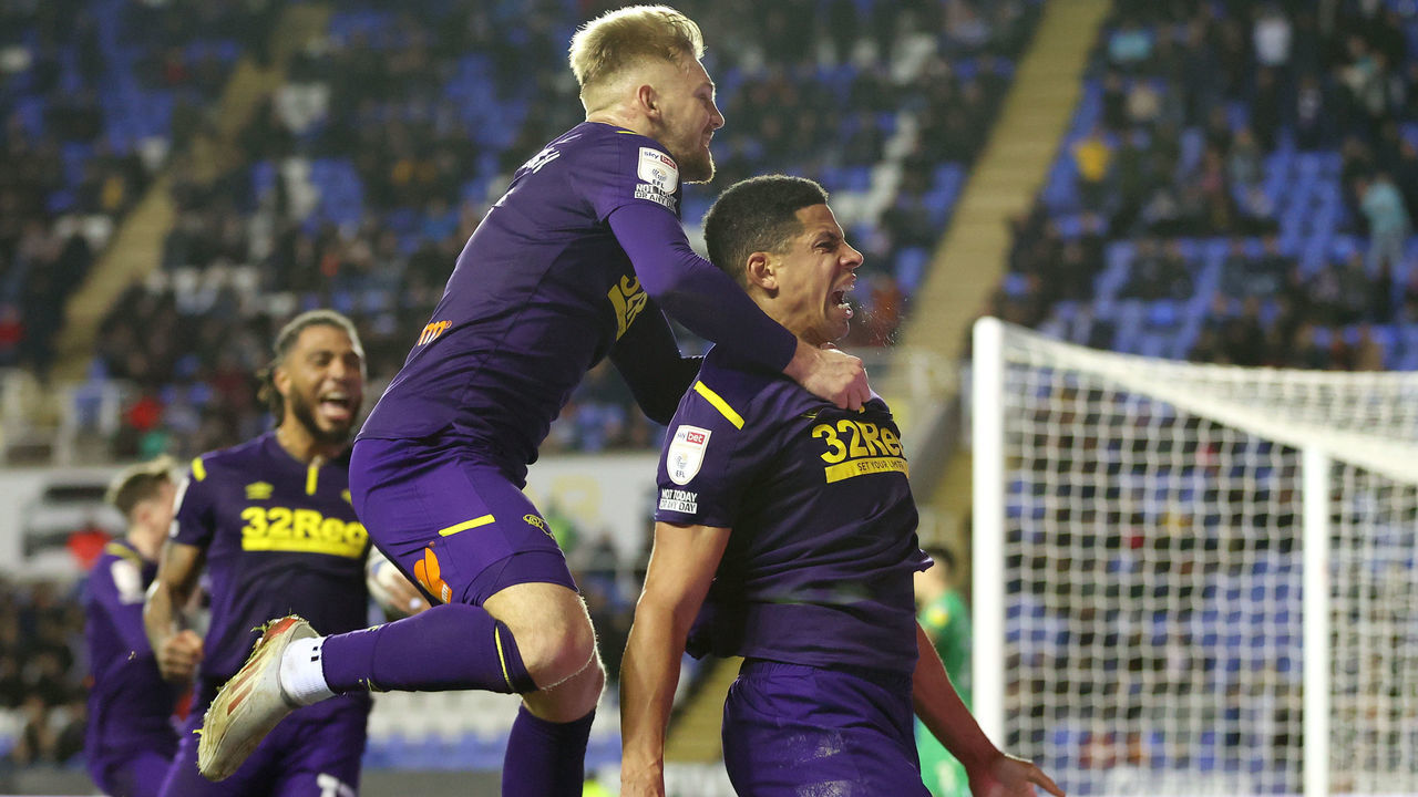 READING, ENGLAND - JANUARY 03: Curtis Davies of Derby County celebrates with teammate Kamil Jozwiak after scoring their side's second goal during the Sky Bet Championship match between Reading and Derby County at Madejski Stadium on January 03, 2022 in Reading, England.