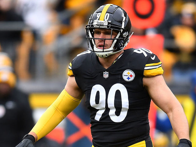 Report: Steelers believe Watt suffered torn pec