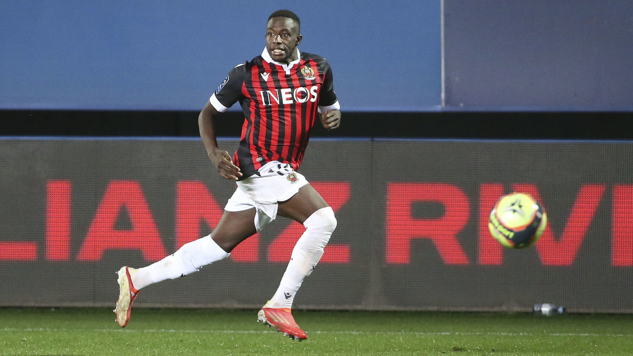 TROYES, FRANCE - OCTOBER 27: Hassane Kamara of Nice during the Ligue 1 Uber Eats match between OGC Nice (OGCN) and Olympique de Marseille (OM) at Stade de l'Aube on October 27, 2021 in Troyes, France.